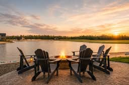 Sunset Lake Escape, Beachfront, Dog Friendly