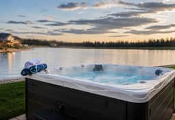Lakefront Home w/Hot Tub & Beach – Sleeps 20