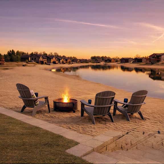 Cozy Beach Cottage | Fall Lakefront Retreat | Sleeps 14 - Image 1